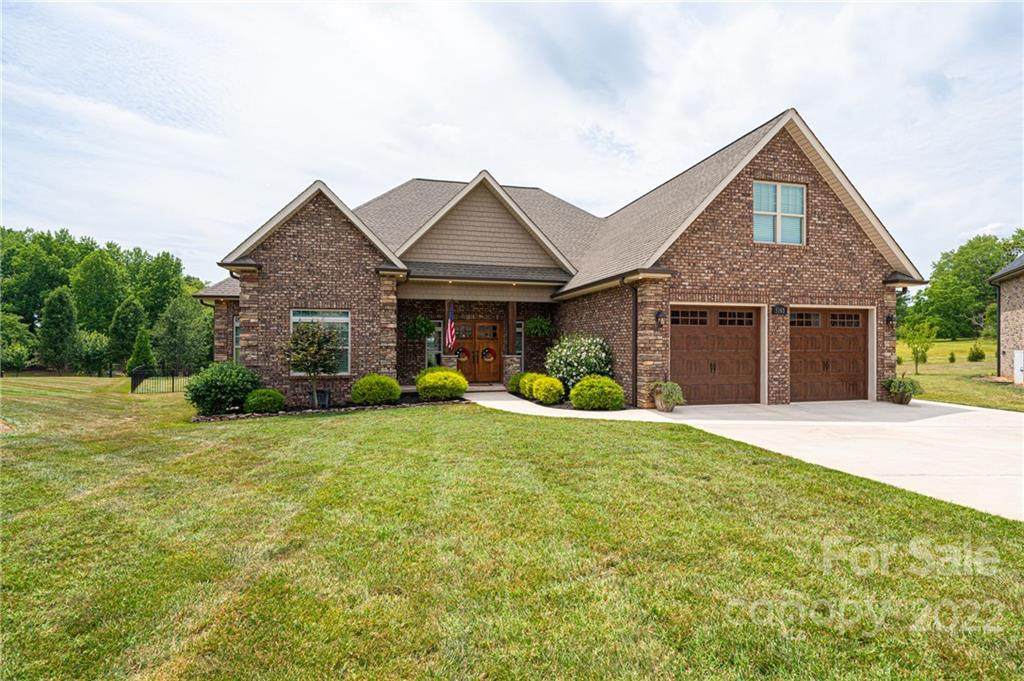 5163 Meadow Park Lane - Photo 1