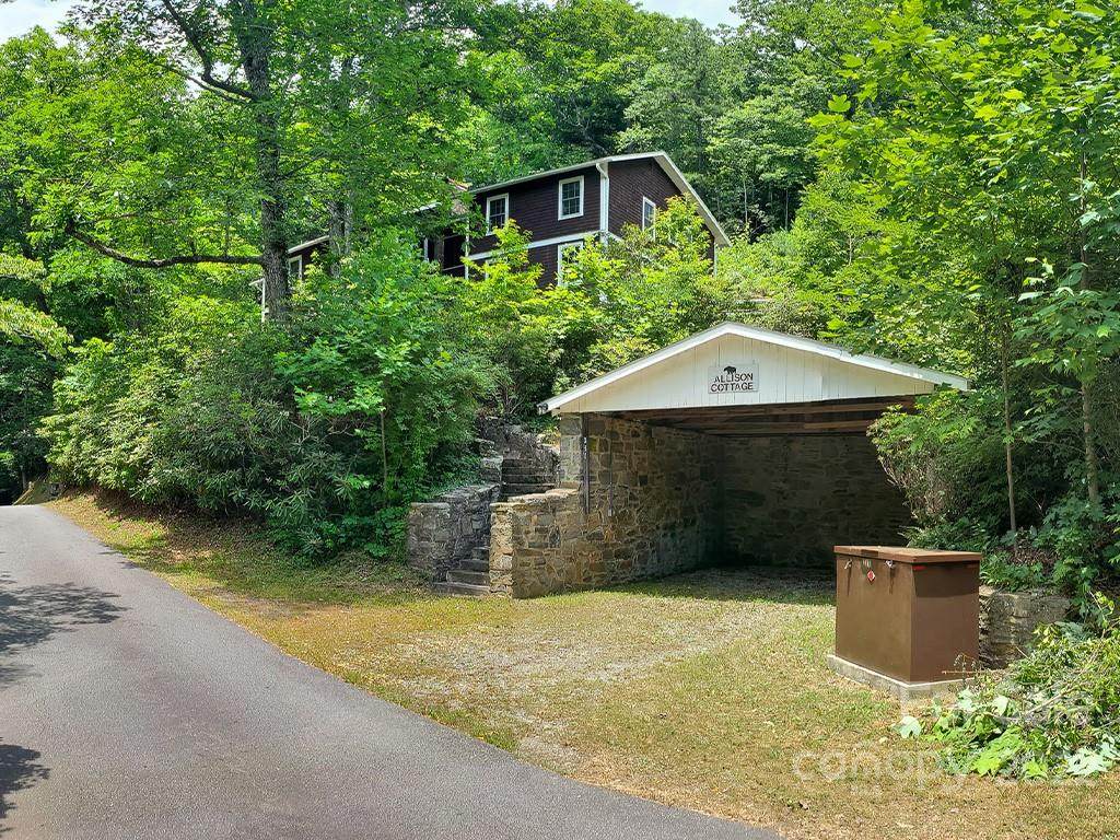381 W Virginia Terrace - Photo 1