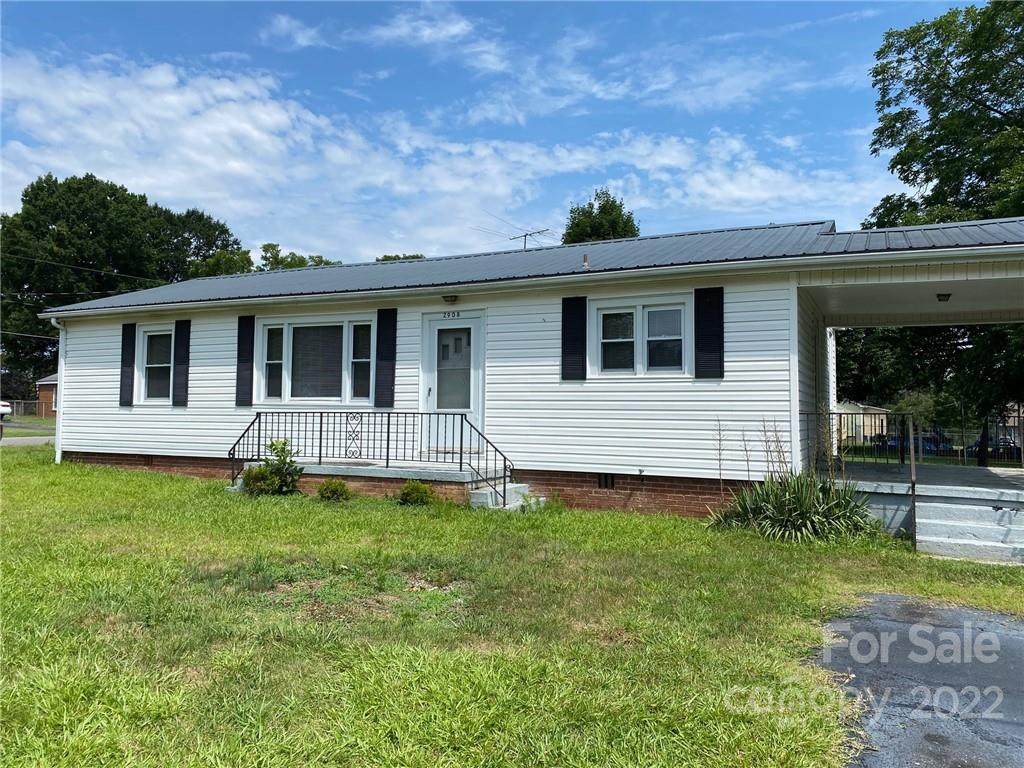 2908 13th Avenue - Photo 1