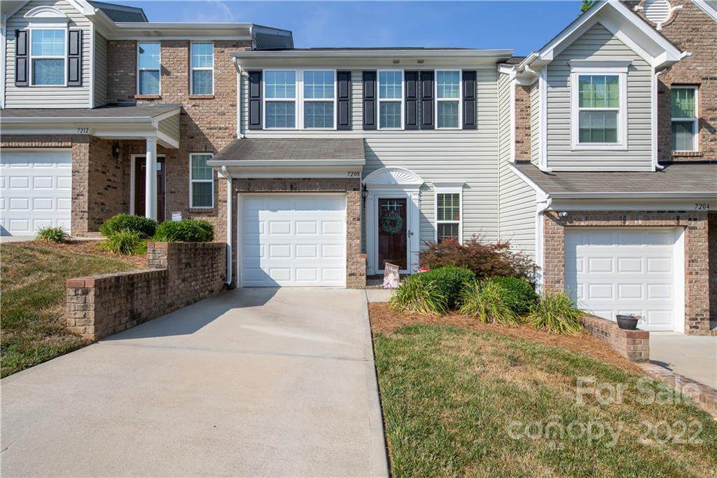 7208 Gallery Pointe Lane - Photo 1