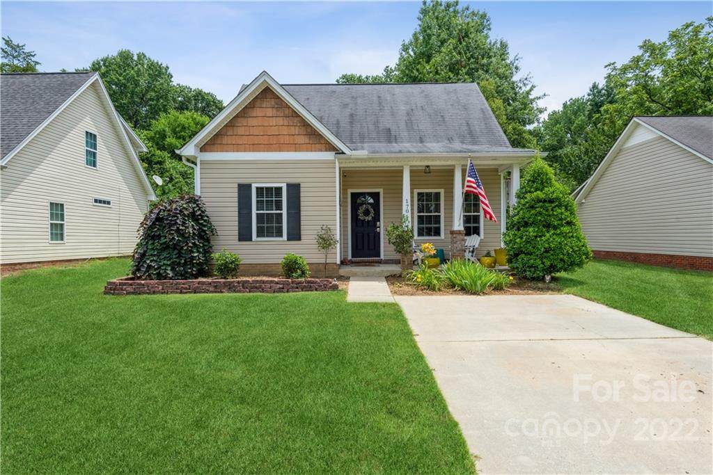 1706 Dallas Avenue - Photo 1