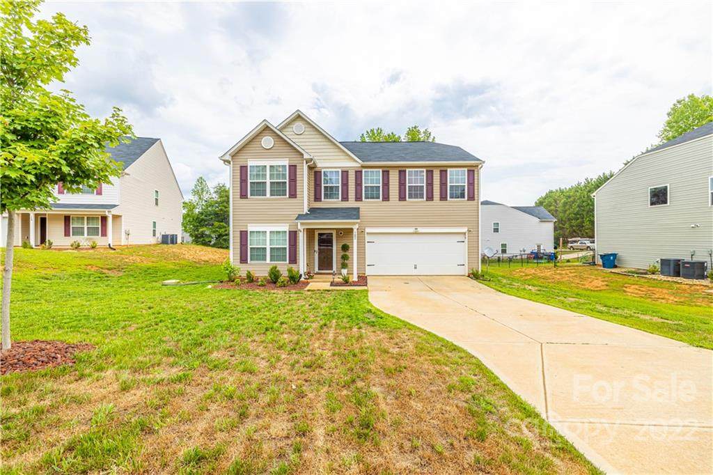 102 Buck Landing - Photo 1