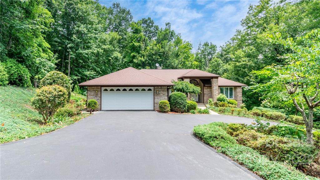 820 Sunlight Ridge Drive - Photo 1