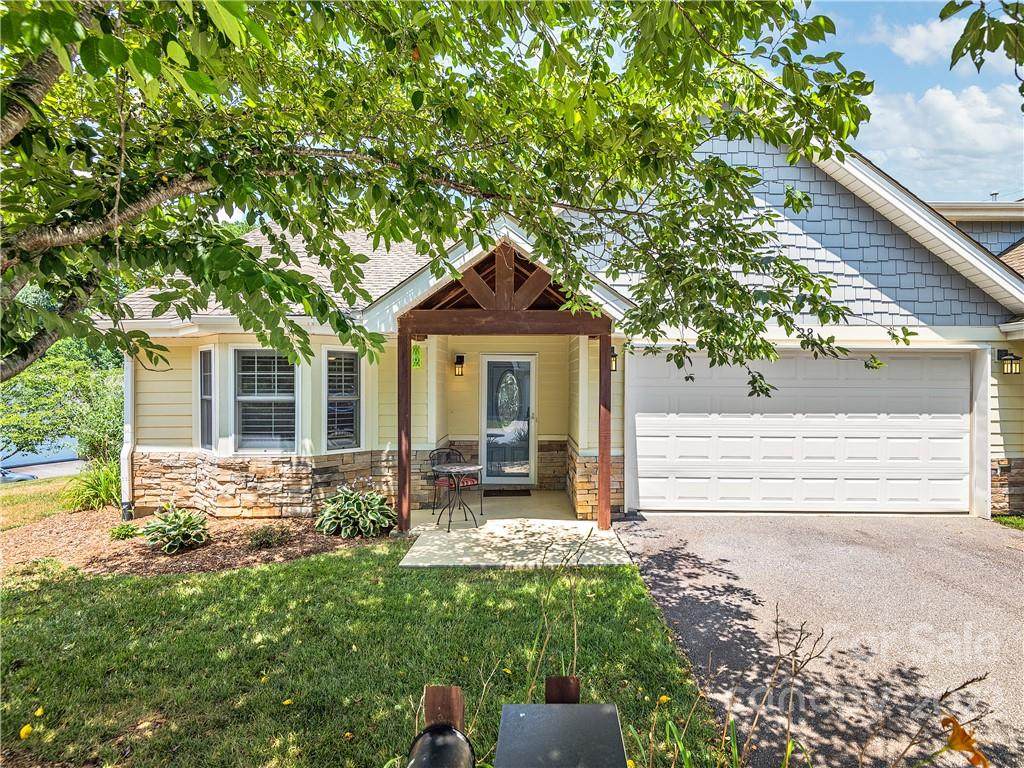 28 Kaylor Drive - Photo 1