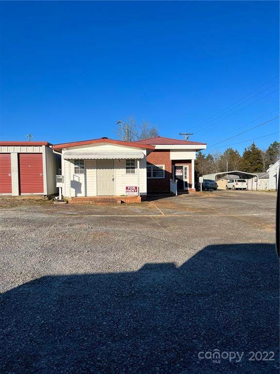 4719 Jonesville Lockhart Highway - Photo 1