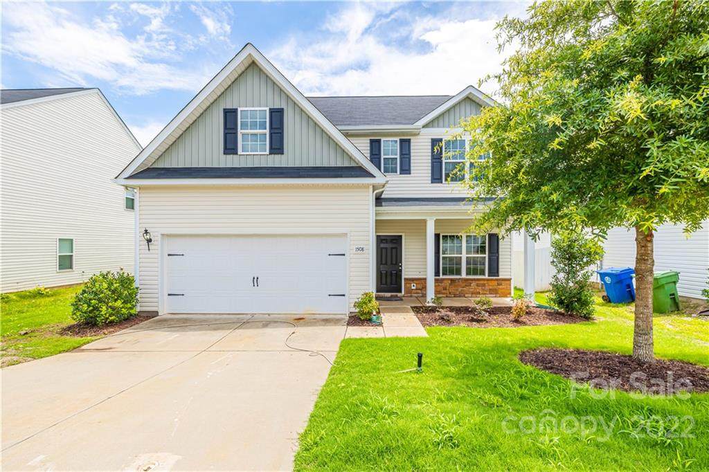 1508 Waylon Avenue - Photo 1