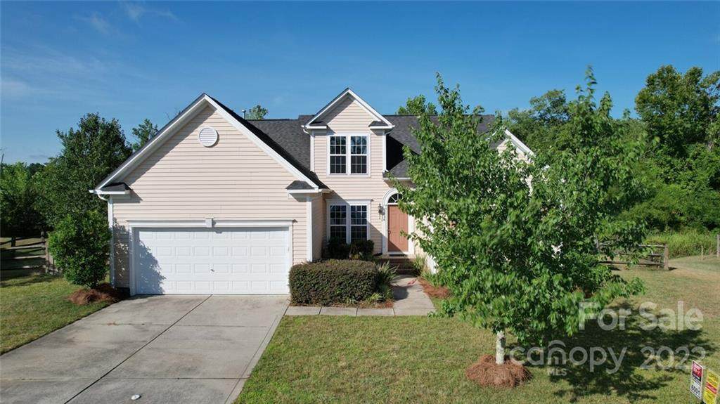 1426 Olive Hill Avenue - Photo 1