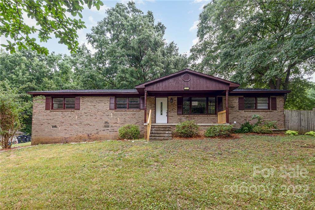 2522 Cove Creek Drive - Photo 1