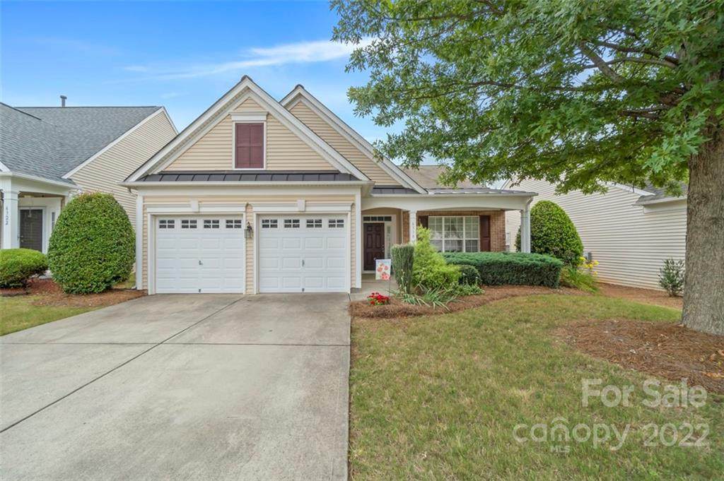 6318 Highland Commons Road - Photo 1