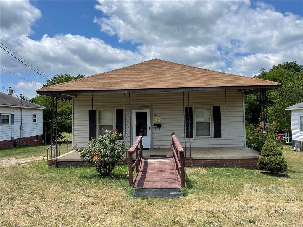 112 Valley Street - Photo 1