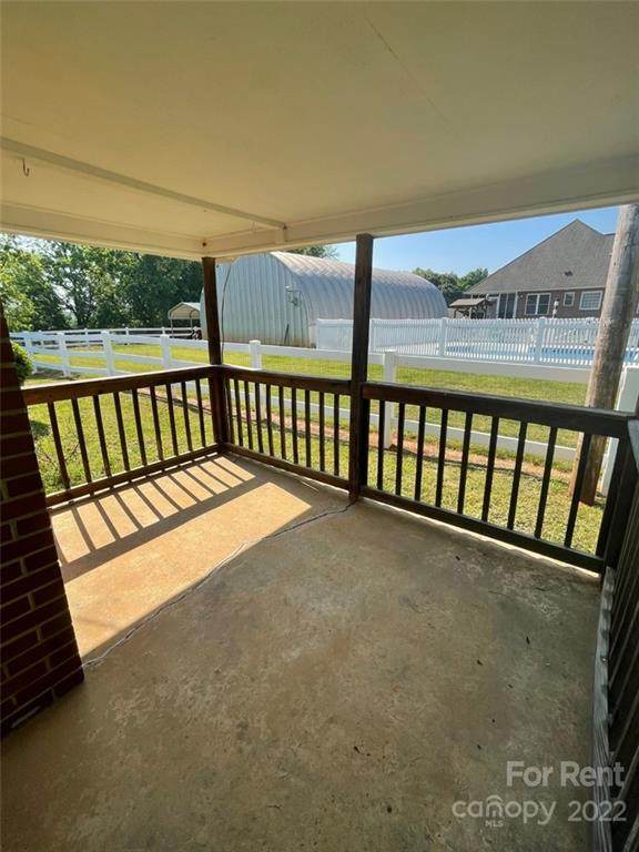 20238 Walter Henderson Road - Photo 1