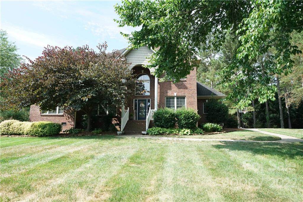 435 Crowders Bluff Court - Photo 1