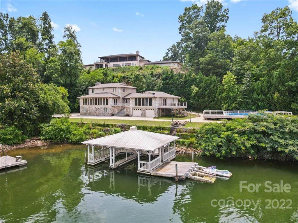 3445 6th Street Drive - Photo 1
