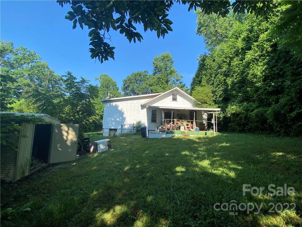 16 Middlemont Avenue - Photo 1