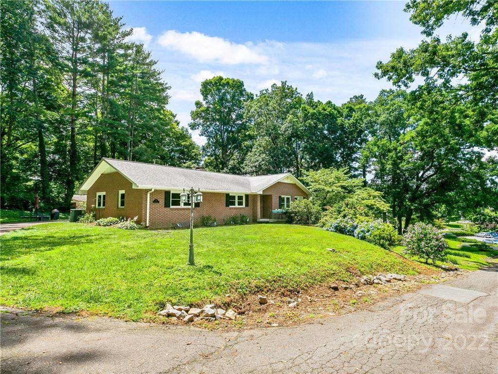 52 Parsonage Drive - Photo 1