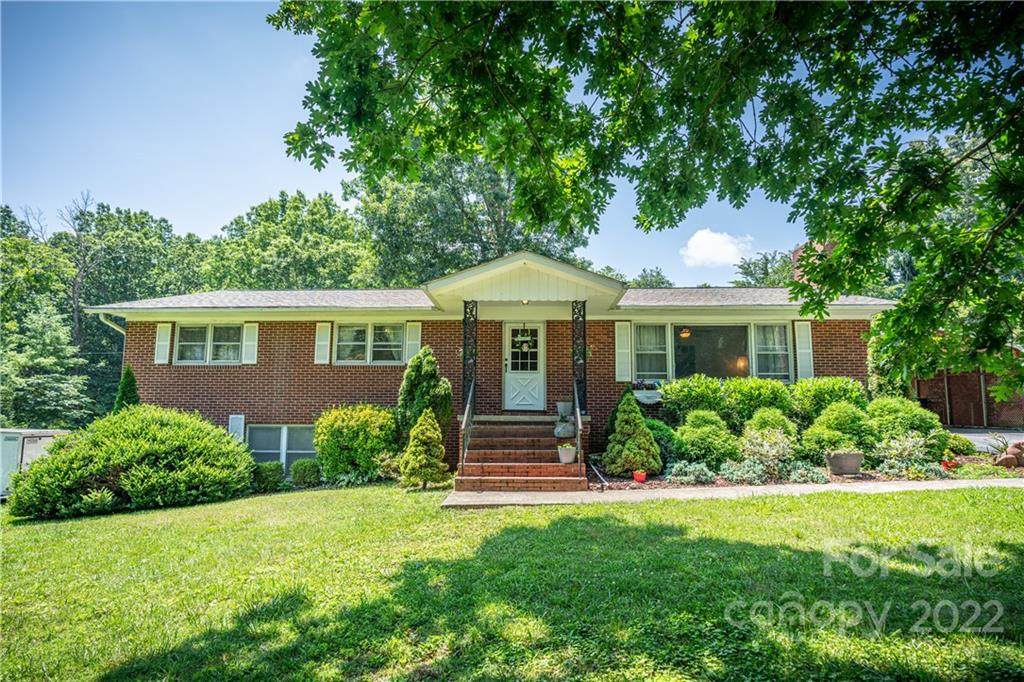 3089 Wesley Way - Photo 1
