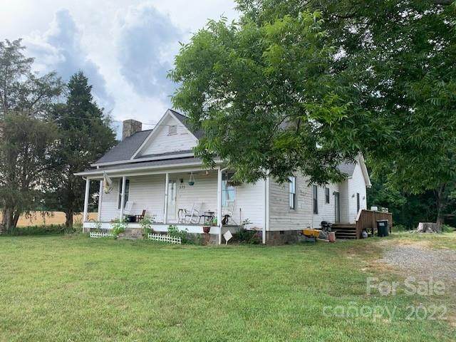573 Ostwalt Amity Road - Photo 1