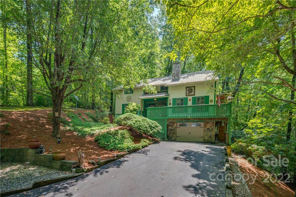 105 Chestnut Circle - Photo 1