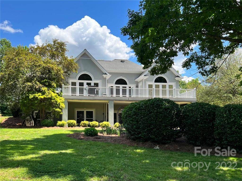 306 Mallard Way - Photo 1