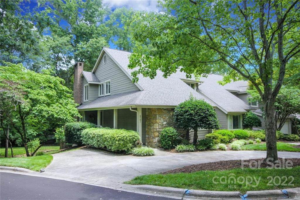 5701 Courtview Drive - Photo 1