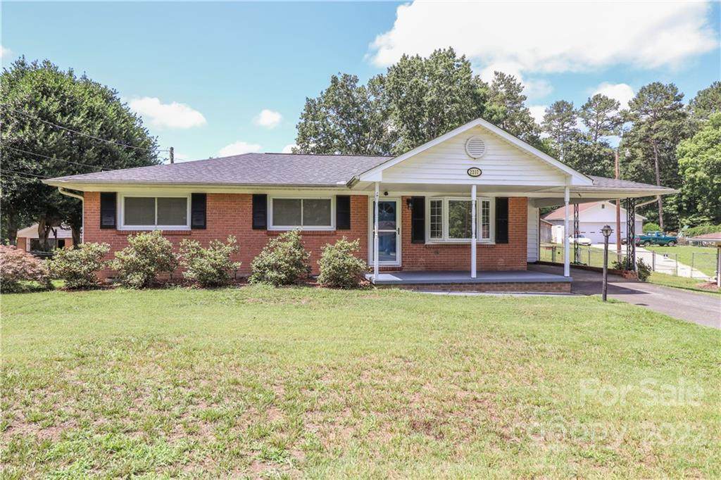2217 Kenwood Drive - Photo 1