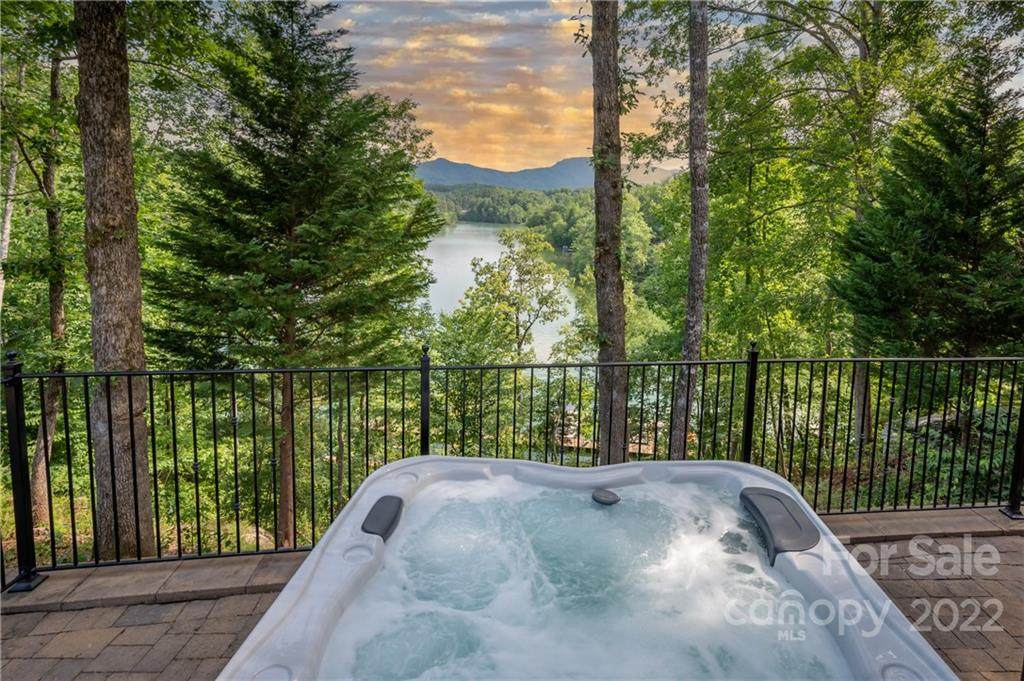 89 Mountain Parkway - Photo 1