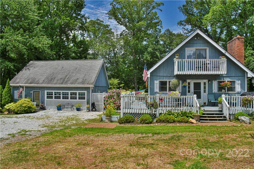 21 Redmond Drive - Photo 1