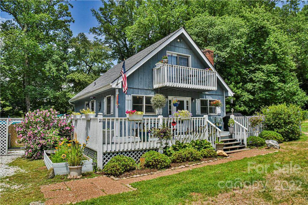 21 Redmond Drive - Photo 1