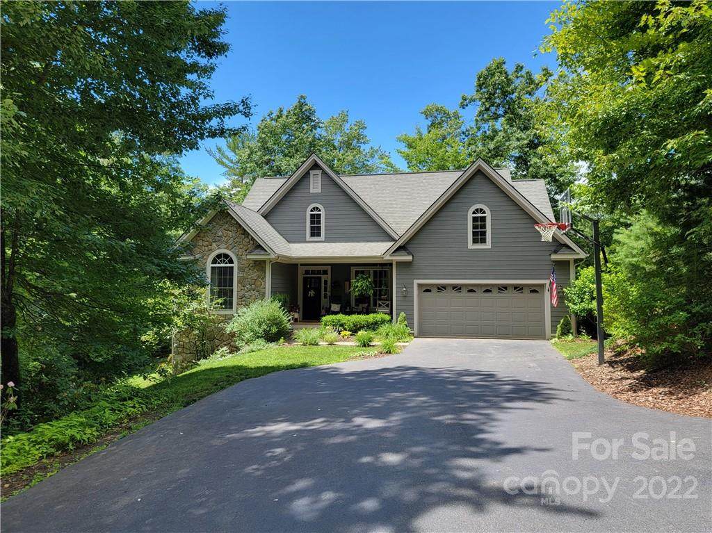 178 Star Drive - Photo 1