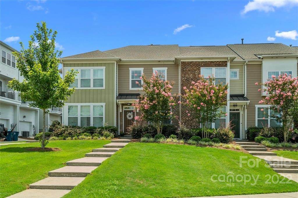 3242 Moss Lane - Photo 1