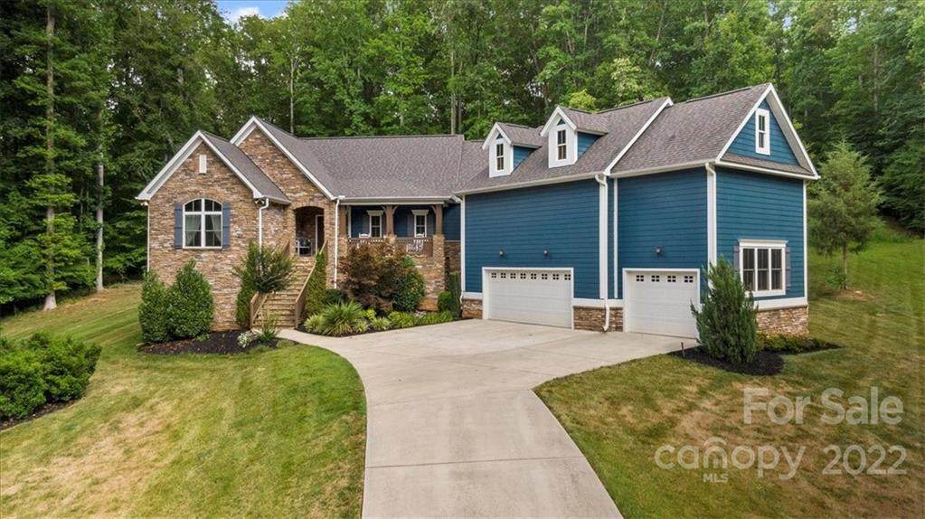 221 Logan Crossing Drive - Photo 1