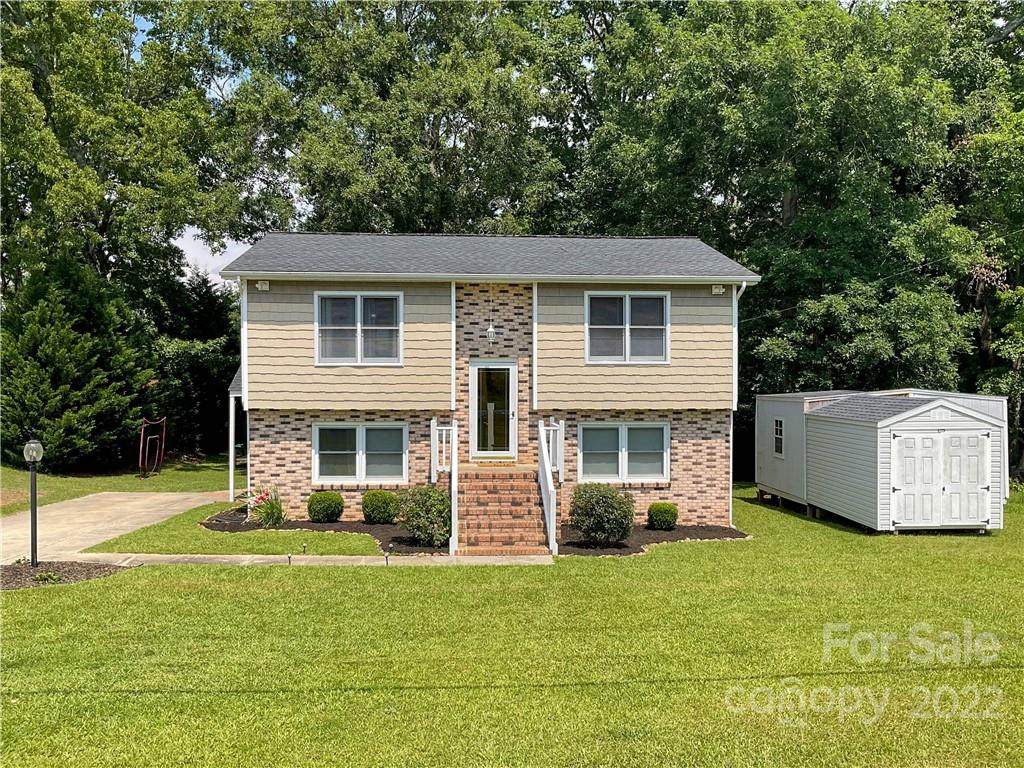 463 Winfree Road - Photo 1