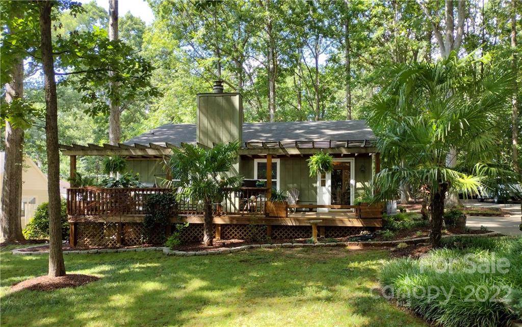 19917 Schooner Drive - Photo 1