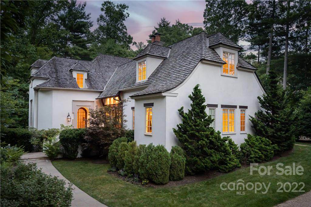 34 Chauncey Circle - Photo 1