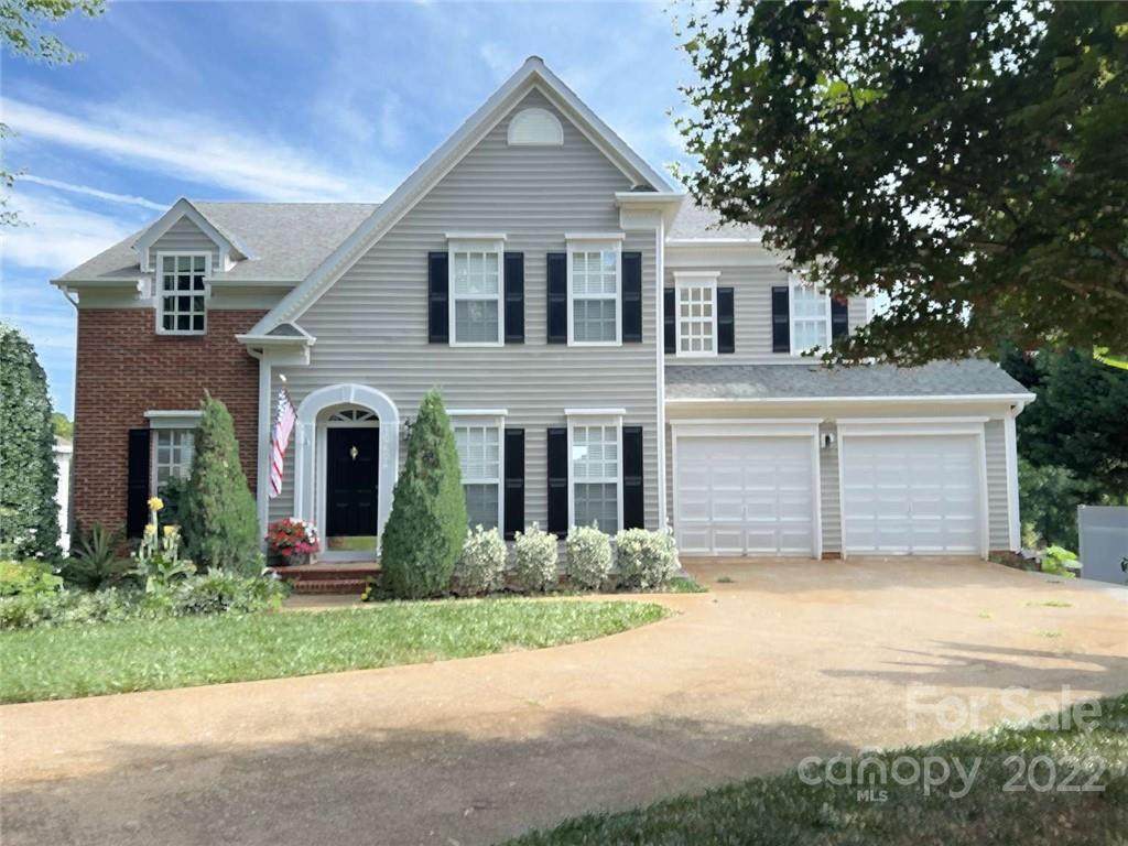 10404 Quiet Bay Court - Photo 1