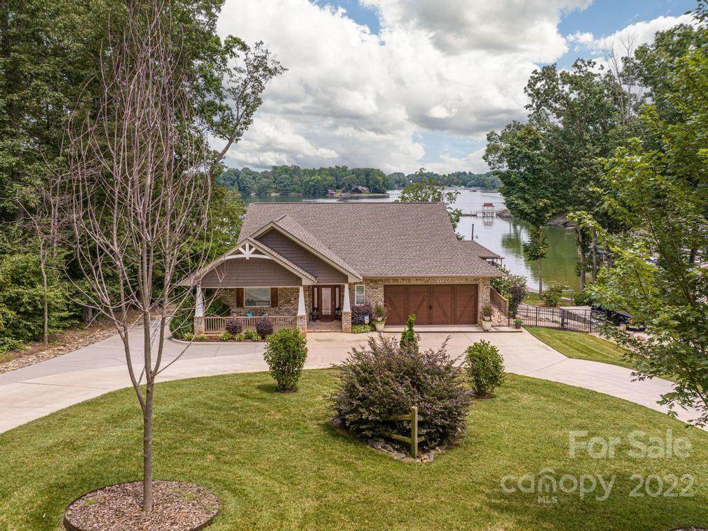 3826 Landmark Drive - Photo 1