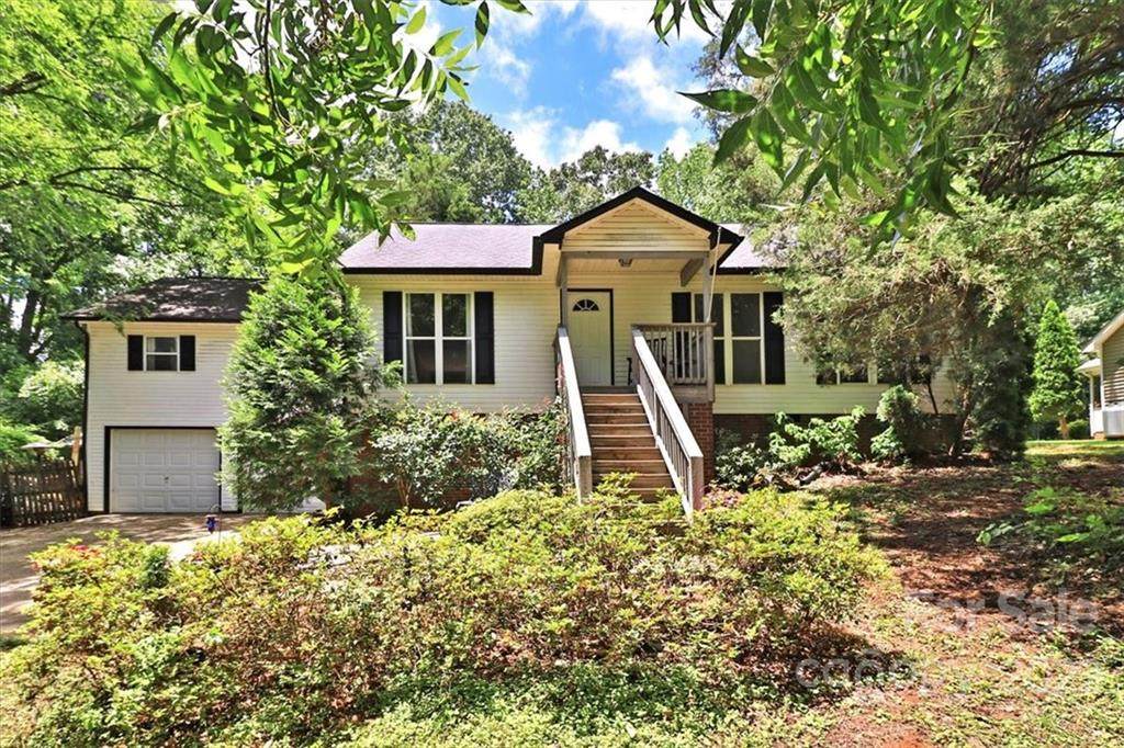 9715 Surrey Road - Photo 1