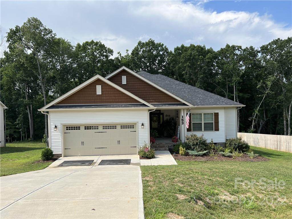 153 Northlake Drive - Photo 1