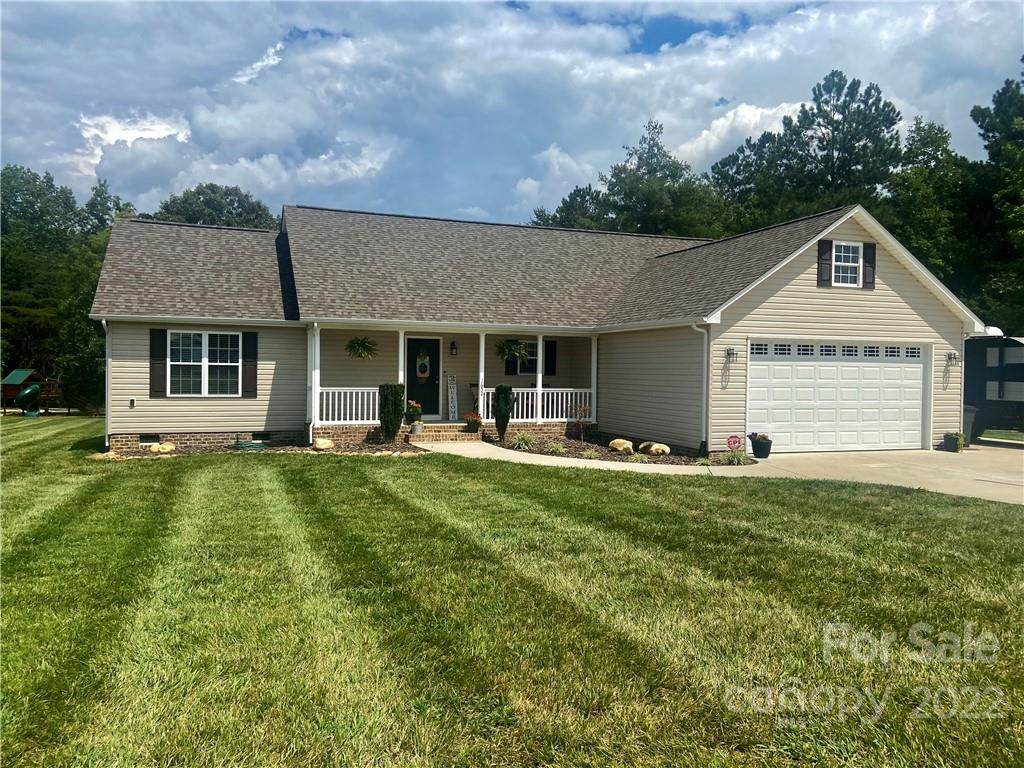 1652 Balls Creek Road - Photo 1