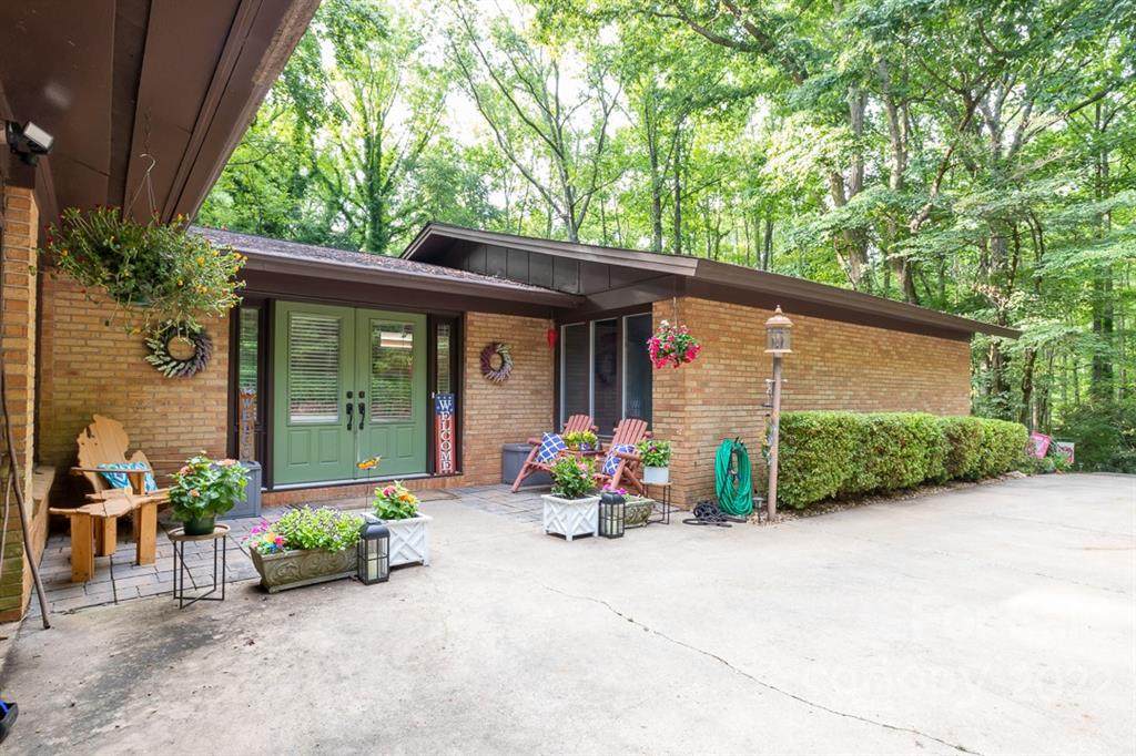 2343 Sheriff Allen Road - Photo 1