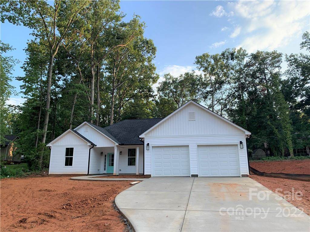 1863 Sardis Drive - Photo 1