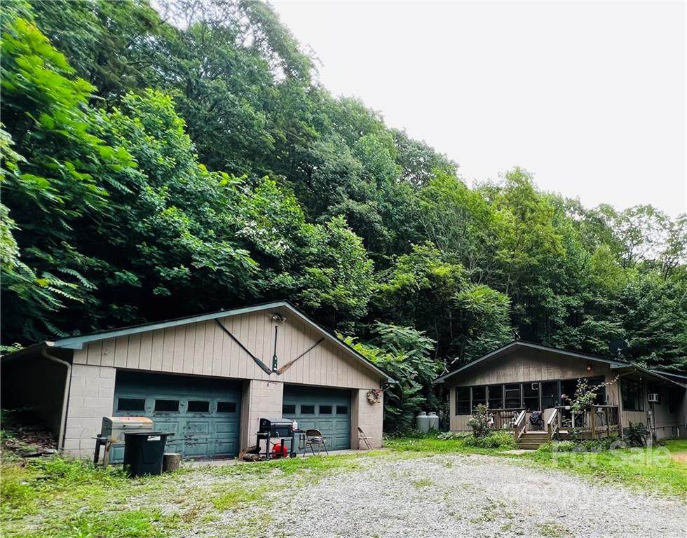 1416 Hickory Acres Road - Photo 1