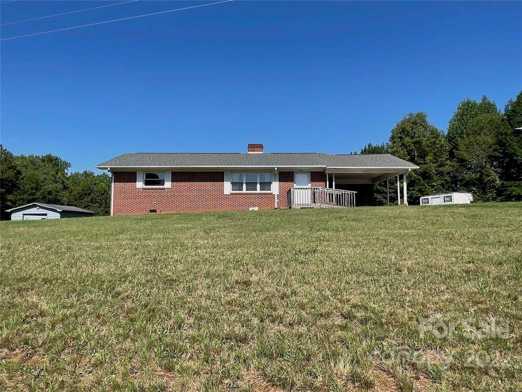 272 Newton Road - Photo 1