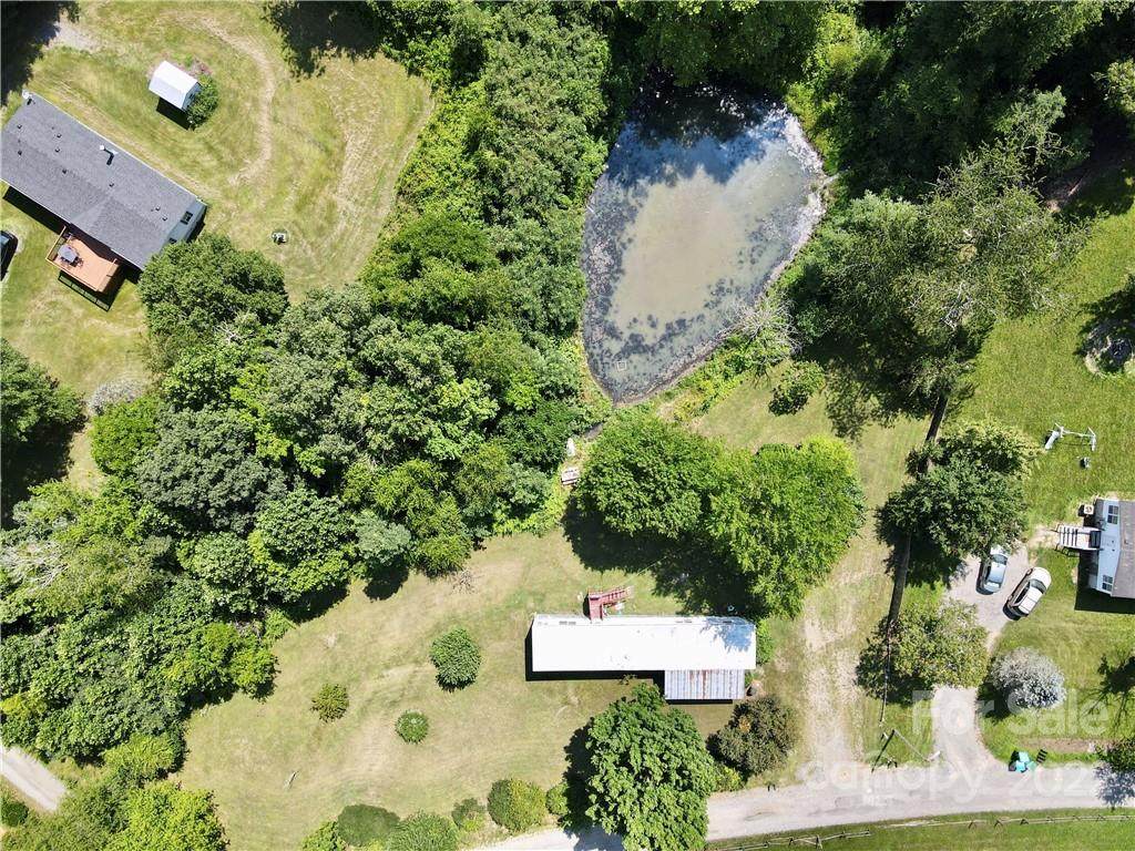 15 Redmond Drive - Photo 1