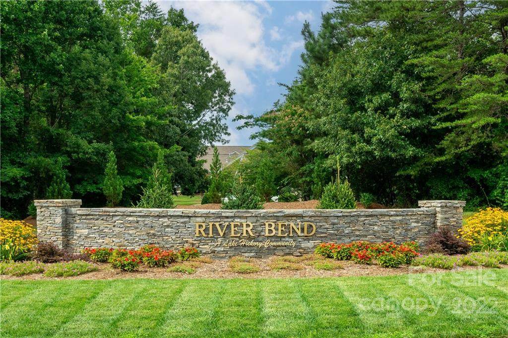 136 White Fawn Circle - Photo 1