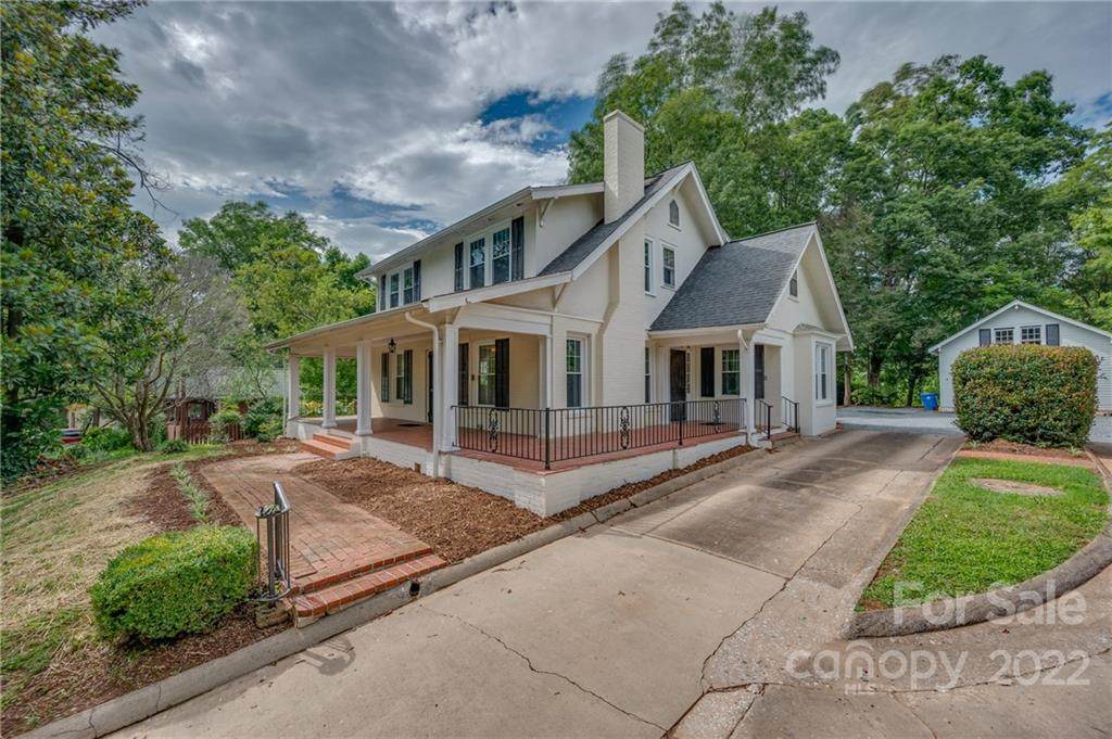 254 Mountain Street - Photo 1