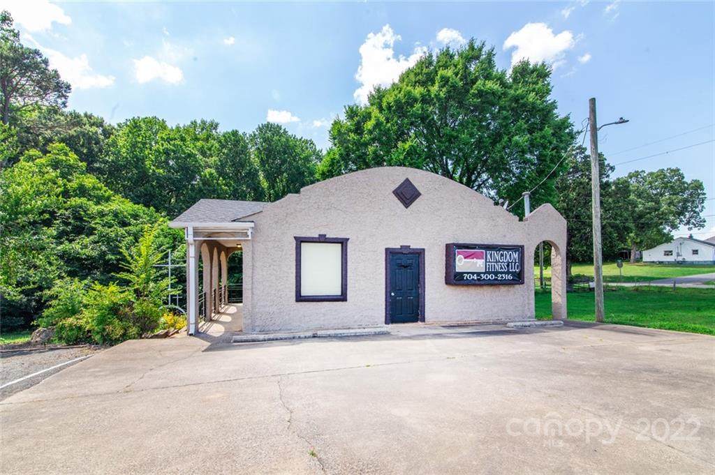 405 Piedmont Avenue - Photo 1
