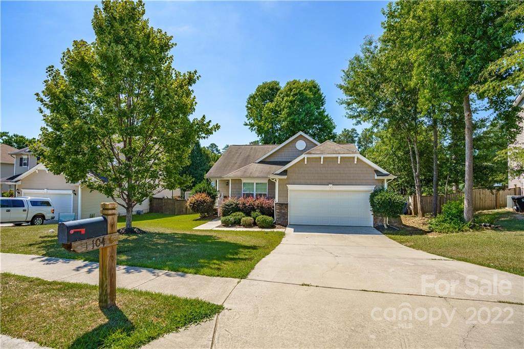 104 Settlers Bend Court - Photo 1