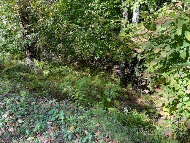 609 Glenaire Lane - Photo 1