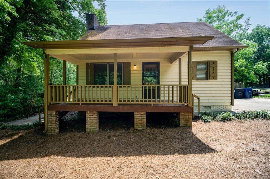 2901 Matoka Trail - Photo 1